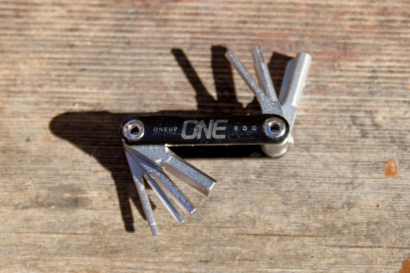 oneup components edc v2 - the pack-averse among us will love this little tool.
