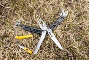 LEATHERMAN, Signal, 19-in-1 Multi-tool for Outdoors, Camping
