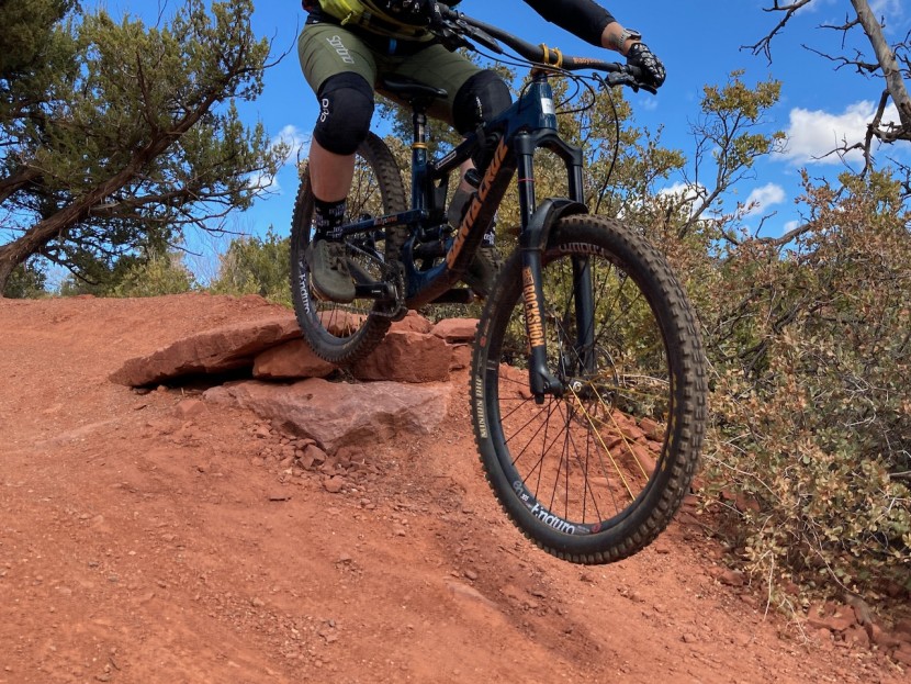 specialized 2fo roost flat - unisex - the grippy rubber sole does a great job at holding onto pedal pins...