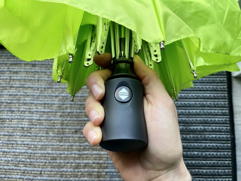 lewis n. clark travel - the automatic feature is one of the best on this lightweight umbrella.