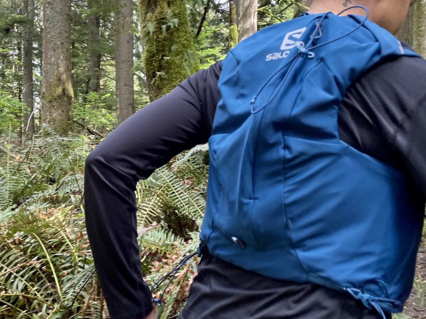 salomon adv skin 8 set - this hydration solution fits like a snug vest for a lower price than...