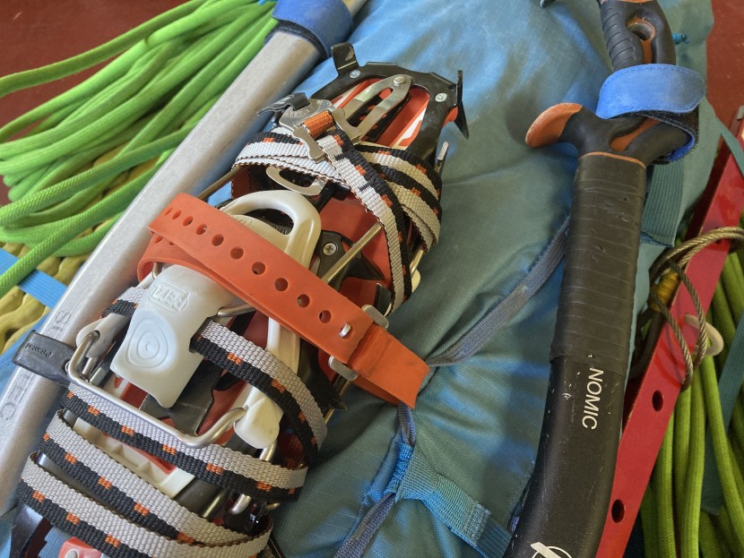 mountaineering backpack - watch out for stress points in high-use areas! and make sure that...