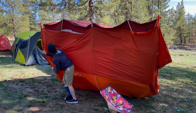 rei kingdom 6 - the kingdom 6 blowing away from just a light breeze.