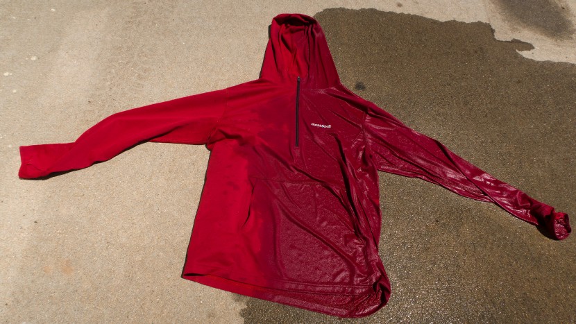 montbell cool hoodie - dry vs. wet, the montbell cool hoodie will shift hue.