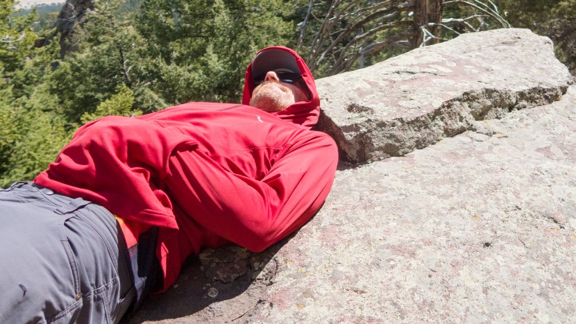 montbell cool hoodie - the kangaroo pocket sure helps protect your hands in either the...