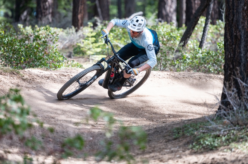 specialized stumpjumper evo comp - the stumpy evo is a pretty big bike. it can feel like a bit of a...