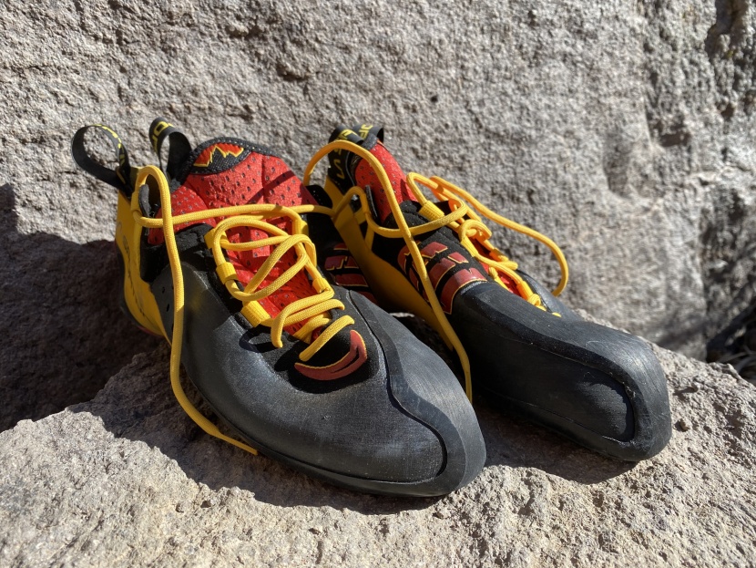 LA SPORTIVA - LA SPORTIVA GENIUS  スポルティバ　ジーニアス LA SPORTIVA ONLINE SHOP / GENIUS ジーニアス ［ 40M ］