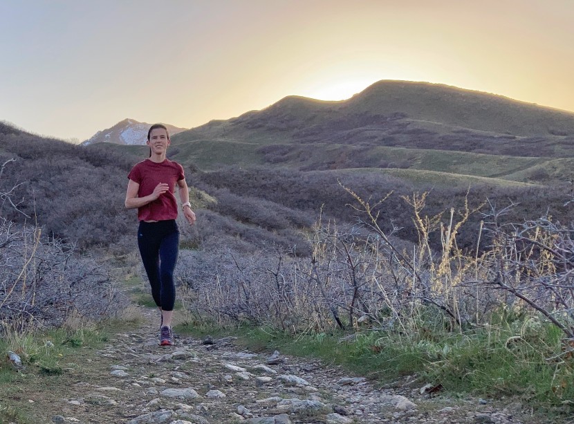 brooks distance for women - this tee is comfy for both your easy running days and your easy days...