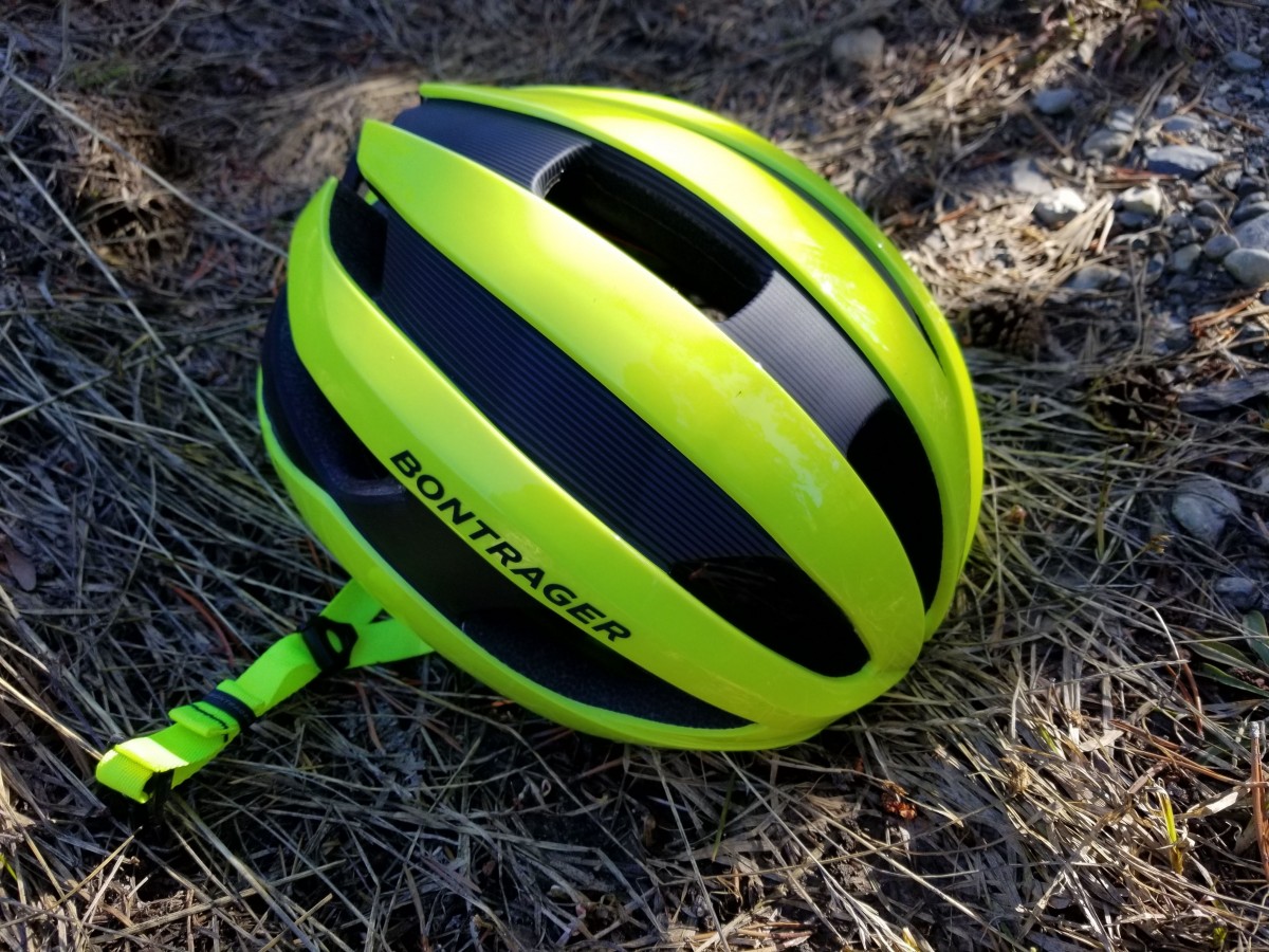 Trek Velocis MIPS Review (The strategically placed vents are camouflaged within the duotone striping, and the polycarbonate shell material...)