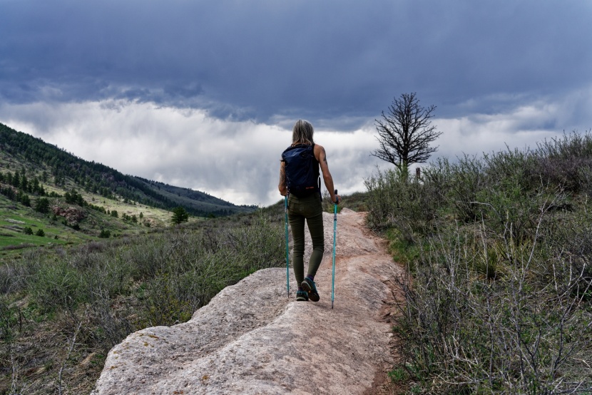 mountainsmith halite 7075 for women - the halite 7075 poles rattled a bit while hiking on rock and trail...