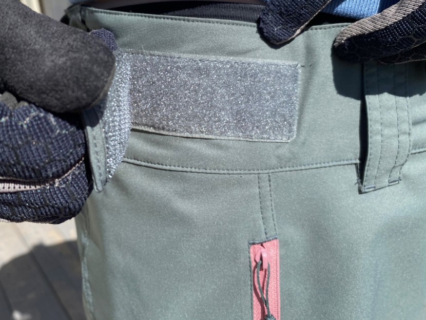 flylow gear eleanor shorts - velcro tabs are used for waist adjustment. there are also very large...