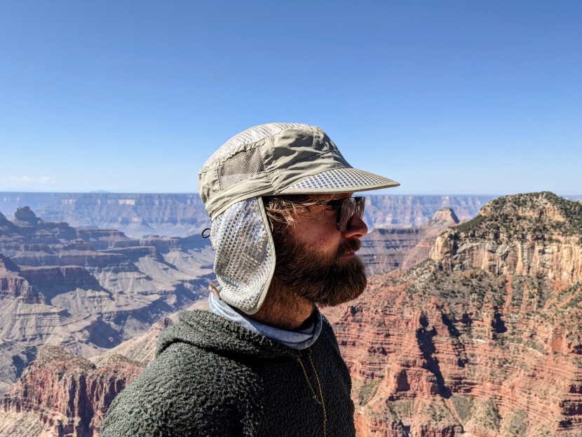 sun hat - the alchemi labs desert hat has a cape to protect your neck and ears...