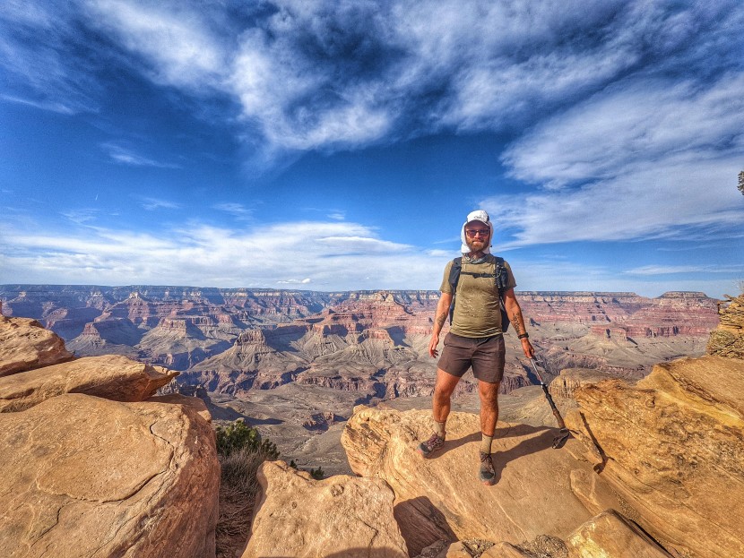 outdoor research sun runner cap - we tested the sun runner in a rim-to-rim grand canyon run.