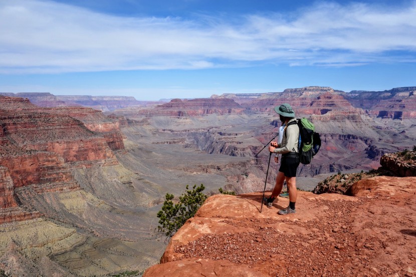 sunday afternoons ultra adventure - testing the sunday afternoons ultra adventure hat while hiking rim...