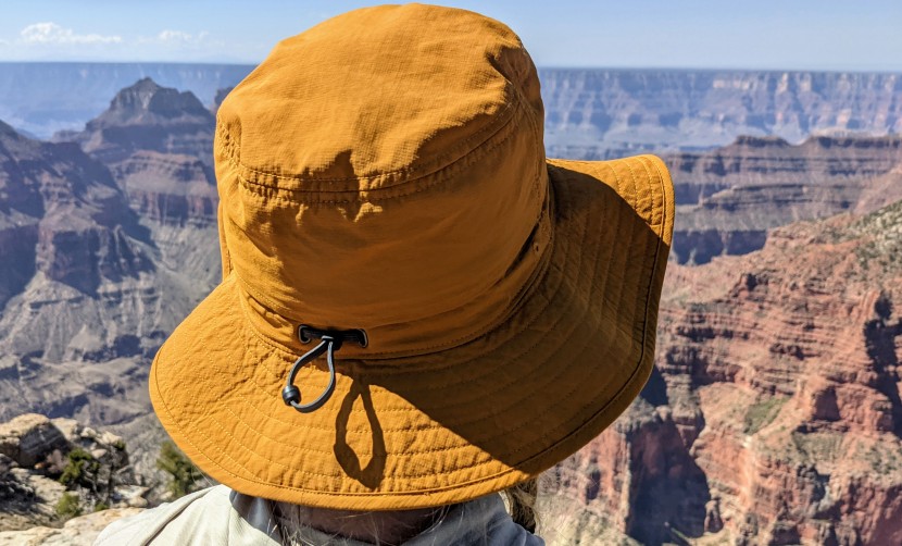 the north face horizon breeze brimmer - we love the flat elastic shock cord used to adjust the fit of the...