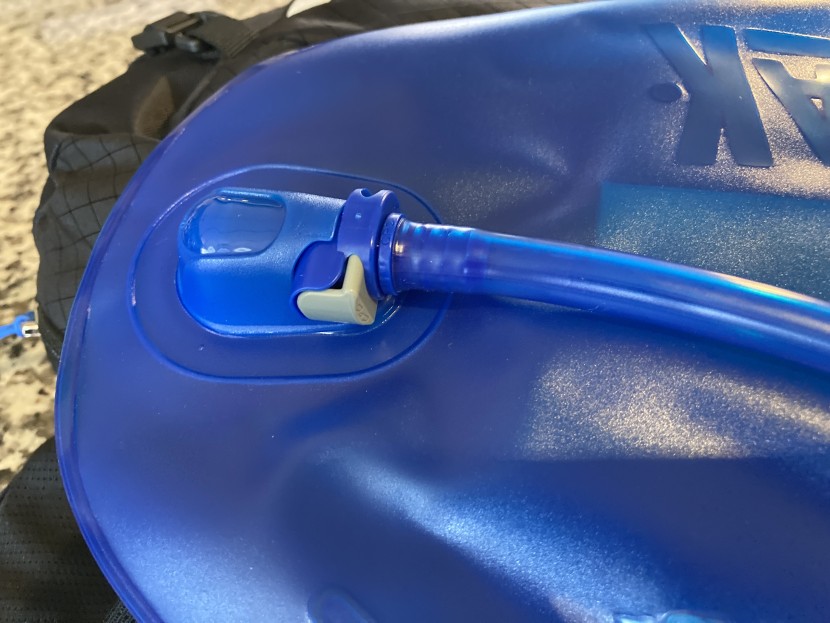 camelbak m.u.l.e. pro 14 - a quickconnect at the bladders base makes removing the hose for...