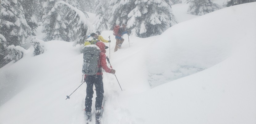 arc&#039;teryx alpha ar 55 - fun in the snow with the arc&#039;teryx alpha ar 55.