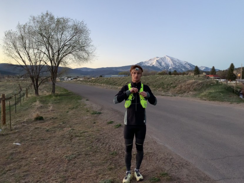 ultimate direction marathon v2 high beam - running at dawn or dusk can be risky, having a high vis vest will...