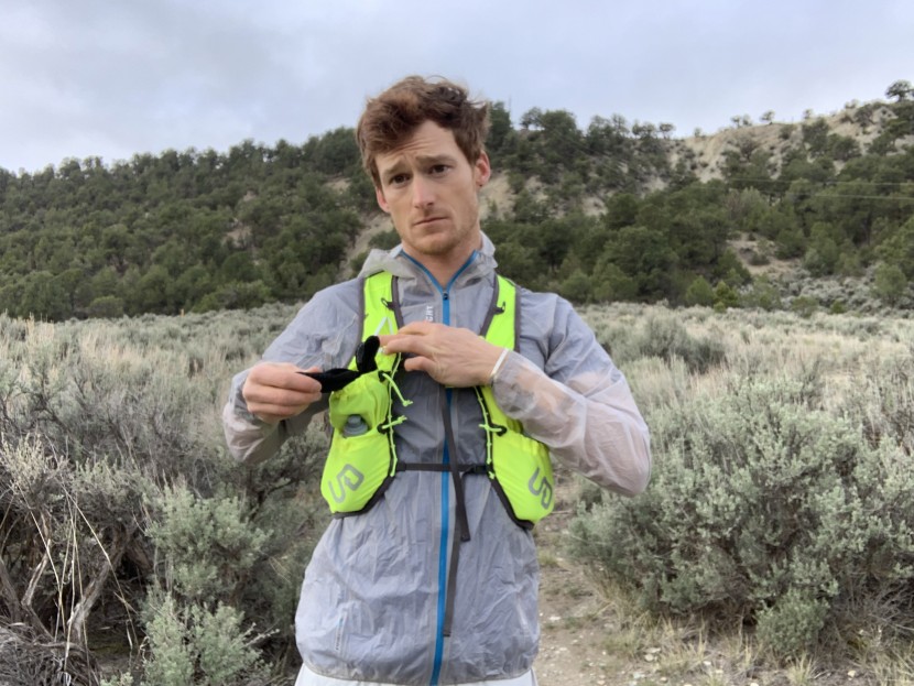Ultimate Direction Marathon Vest V2 – Uloha