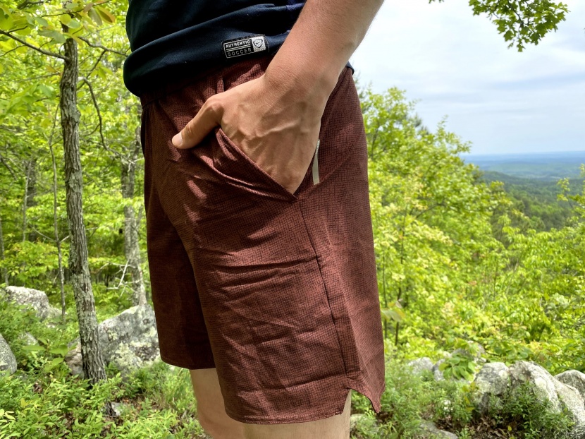 rei co-op active pursuits shorts - the thin fabric and short 7&quot; inseam of this model makes these shorts...