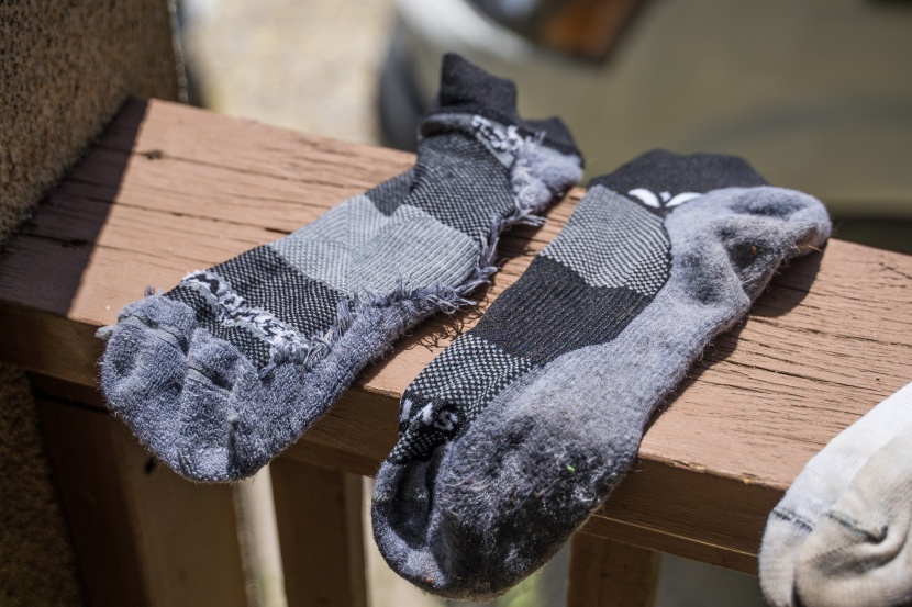 swiftwick maxus one - an inside-out view shows up the contrast between the cushioned areas...