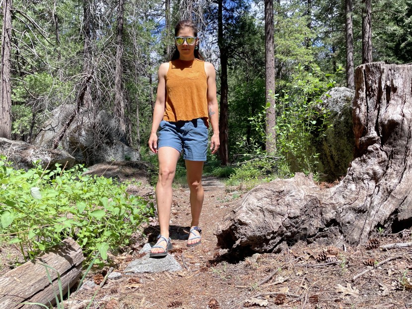 prana alana - the fabric isn&#039;t the stretchiest but it still moves well and doesn&#039;t...