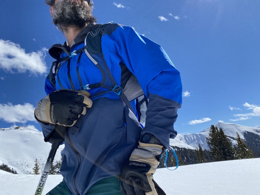 garmin instinct solar - the garmin instinct solar provides excellent battery life in bright...