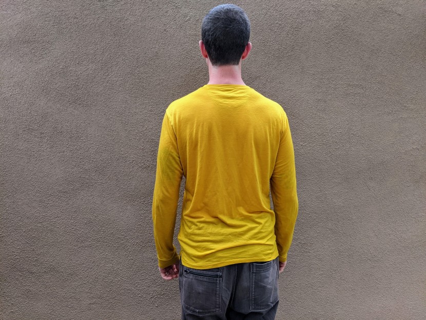 our lead tester is 5'10" and 160lbs, wearing a size medium.