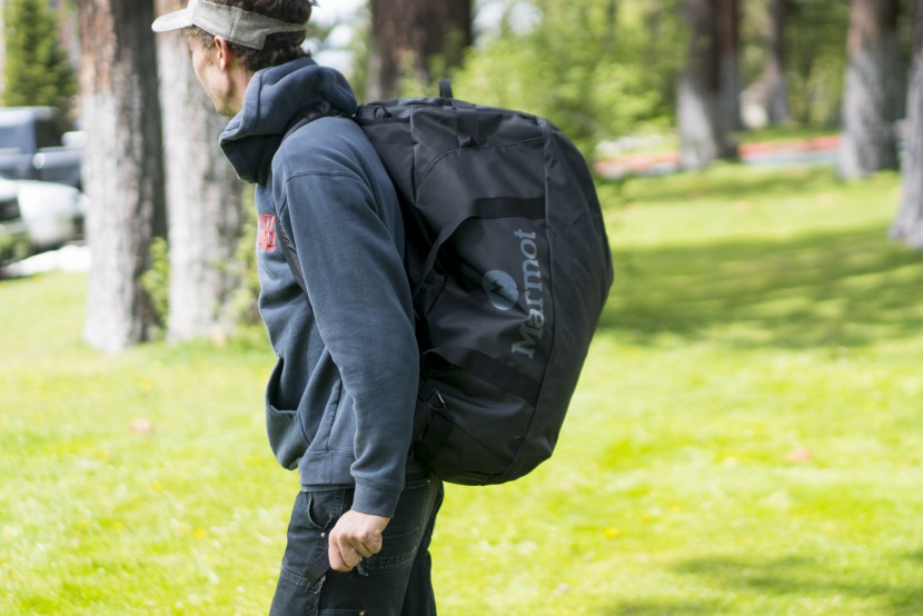 marmot long hauler - the marmot long hauler is a great all-around duffel bag with...
