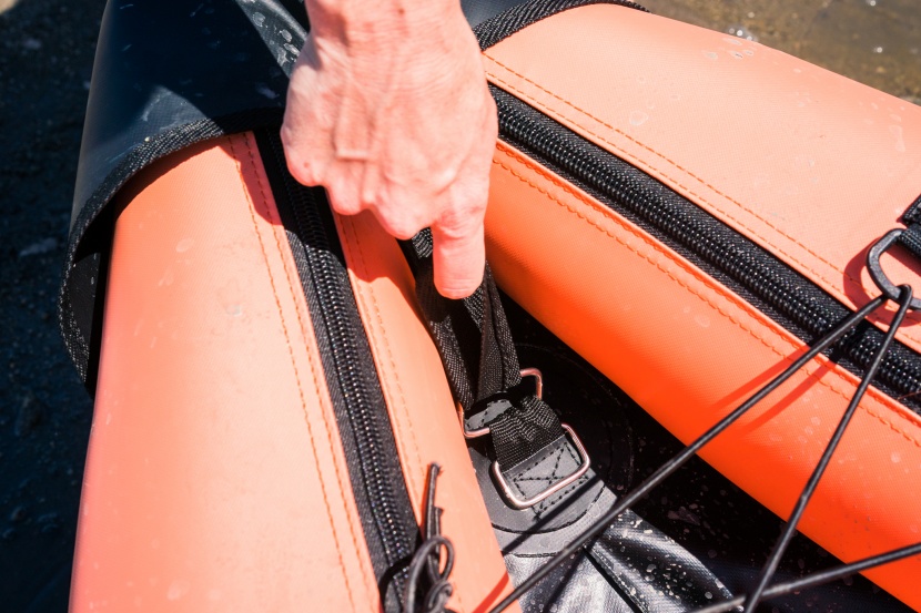 airhead montana - the bow and stern covers easily come unlatched due to poor buckle...