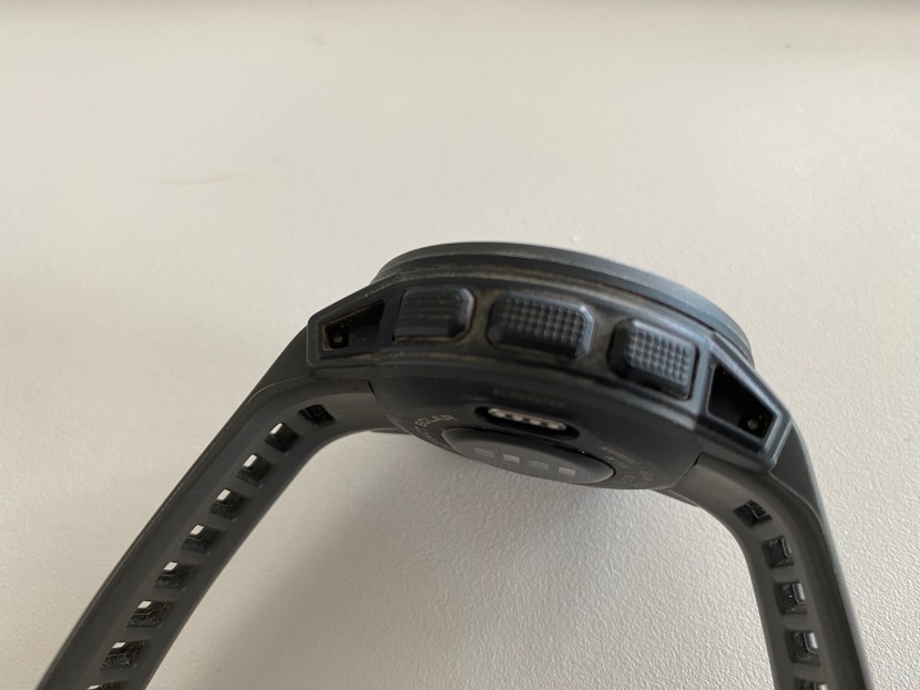 garmin instinct solar - the buttons are flat and stacked against each other which means they...