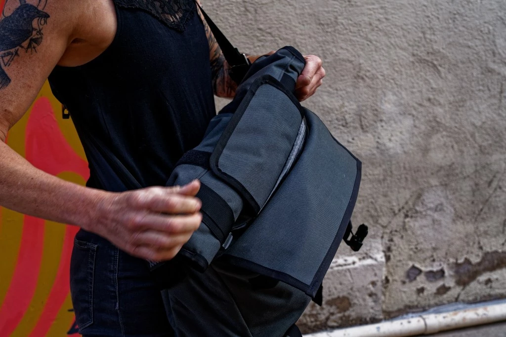 messenger bag - with intuitive closure and strap tightening mechanisms, the monty is...
