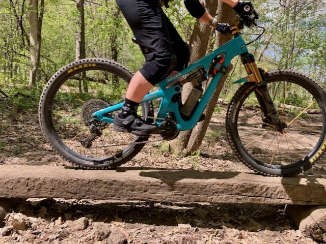 crankbrothers mallet boa - unisex - the tpu toebox offers protection from rocks, but the area over the...