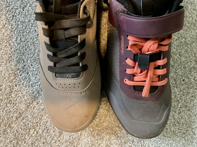 specialized 2fo roost clip - unisex - the laces do not extend as far down the foot as some other models...