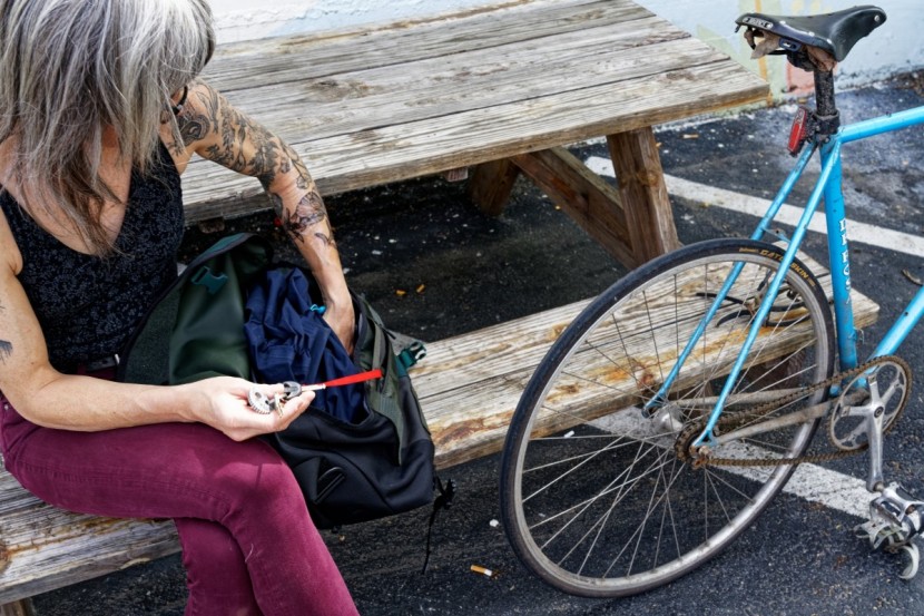 timbuk2 classic - several features make this bag easier to use - from the simplicity...