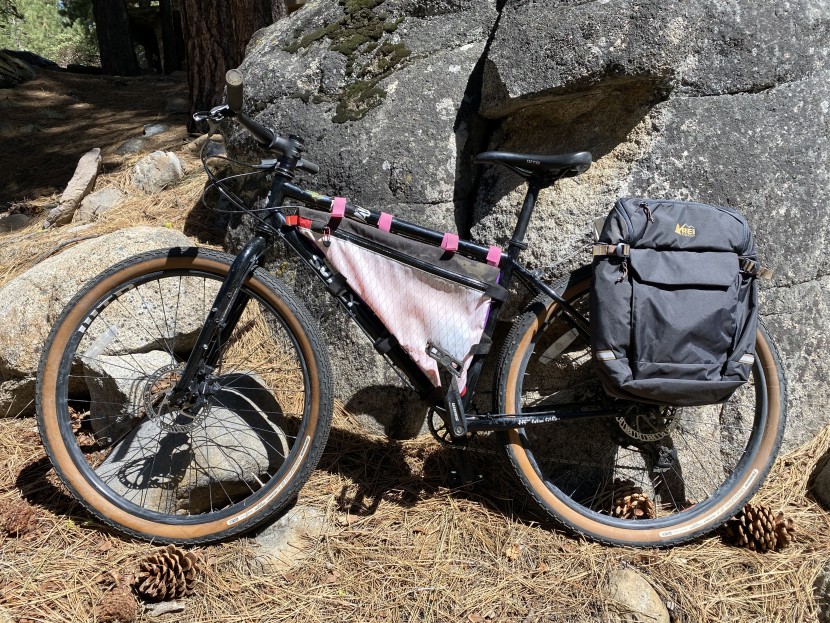 REI Co-op, Junction パニアバッグ REI Co-op Junction Pannier Review | Tested & Rated
