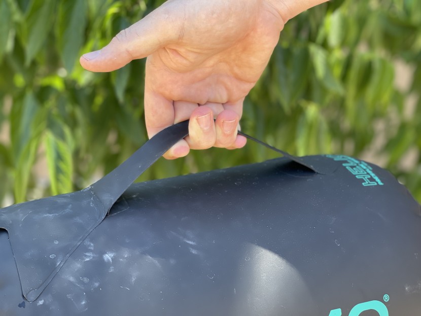 nemo helio pressure shower - the handle makes it easy to carry even when full; it&#039;s like toting a...