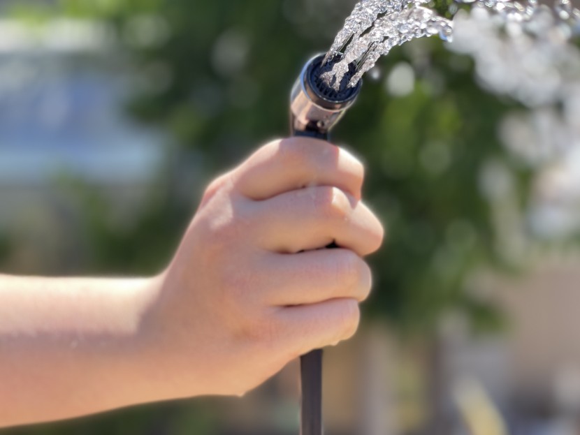 nemo helio pressure shower - though it looks and works much like a kitchen sink nozzle, the helio...