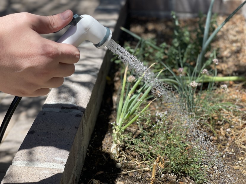 reliance products flow pro pressurized - this nozzle has a fairly narrow stream, even compared to its modest...