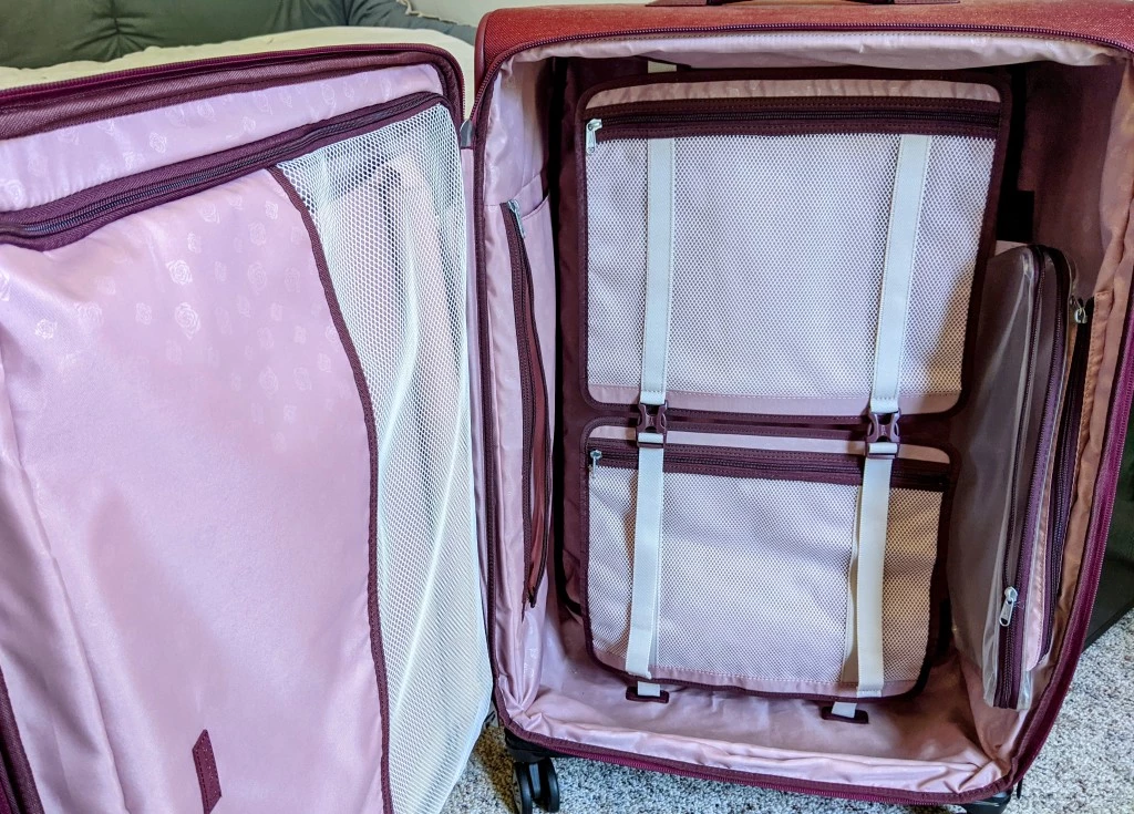 travelpro platinum elite 29&quot; luggage review - compression panels help you divide your wardrobe into sections. the...