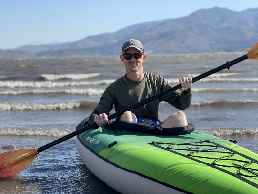 aquaglide navarro 110 - it doesn&#039;t feel heavy to paddle and makes a good boat for those...