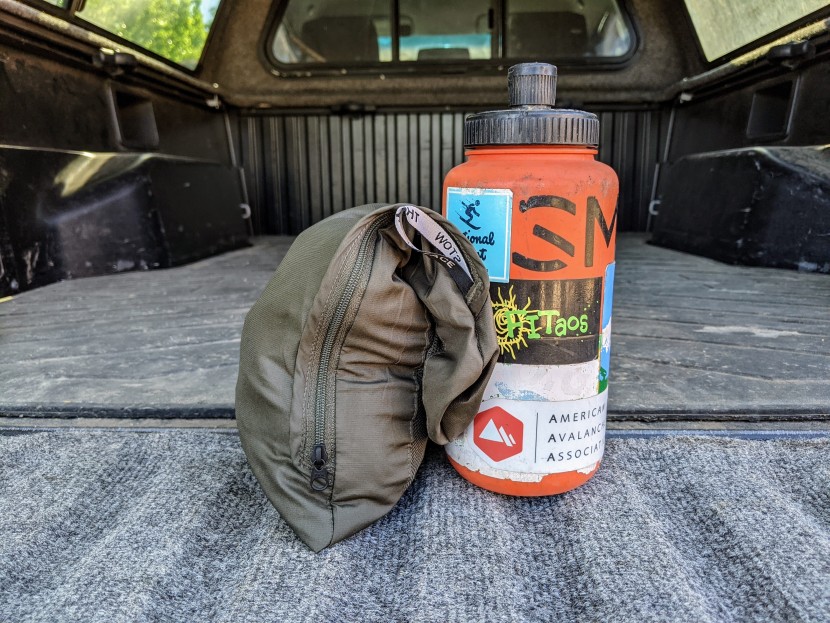 however, oversized hand pockets mean an oversized stuff sack. in...