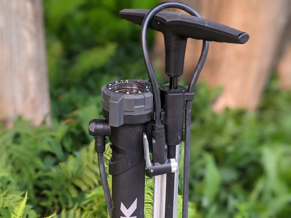 Bike discount pump booster