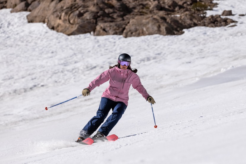 elan ripstick 94 w - the elan feels relatively stable along the length of the ski but...