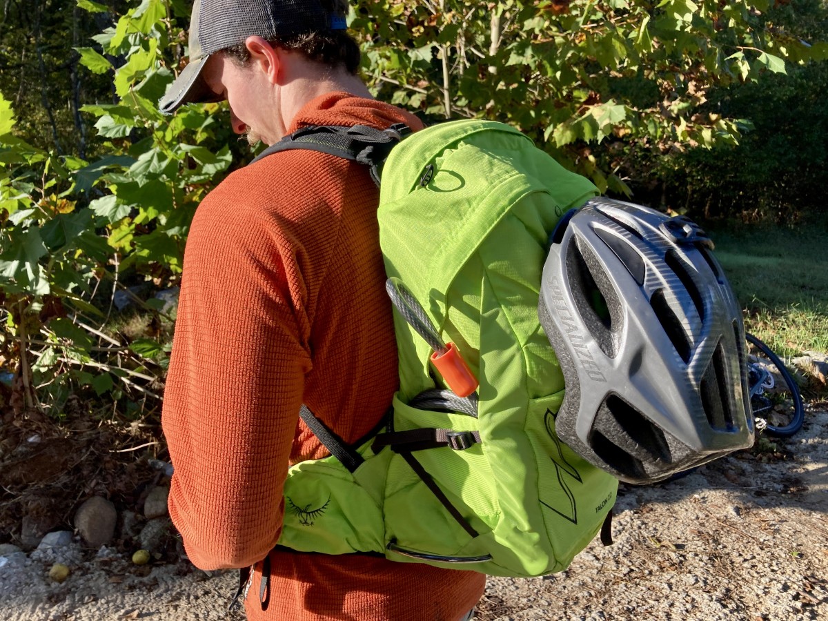 Osprey Talon 22 Review (Even when loaded up with a full spectrum of cycling essentials, we still felt comfortable and had a full range of...)