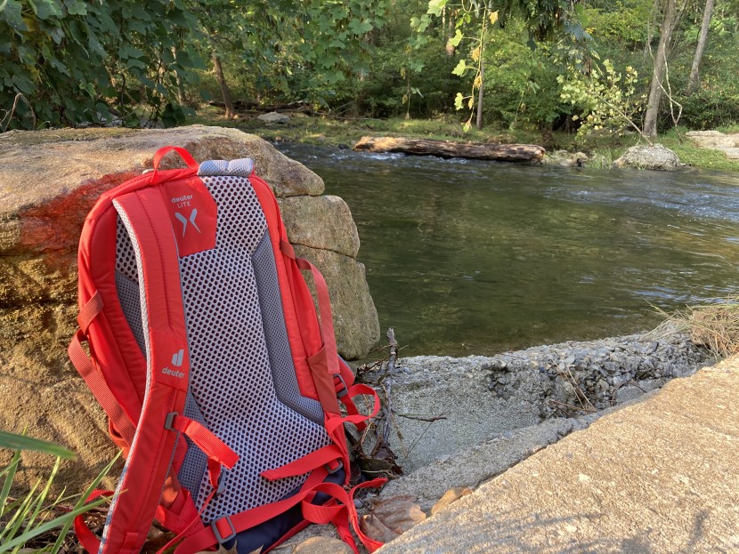 the well-padded back panel is quite comfortable.