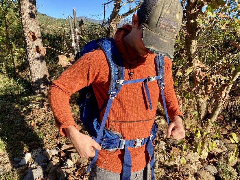 it is easy to make quick adjustments to shoulder, sternum, and hip...