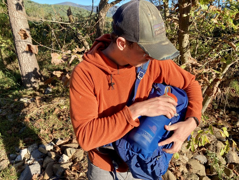 gregory zulu 30 - the zulu has big side pockets that are great for large bottles and...