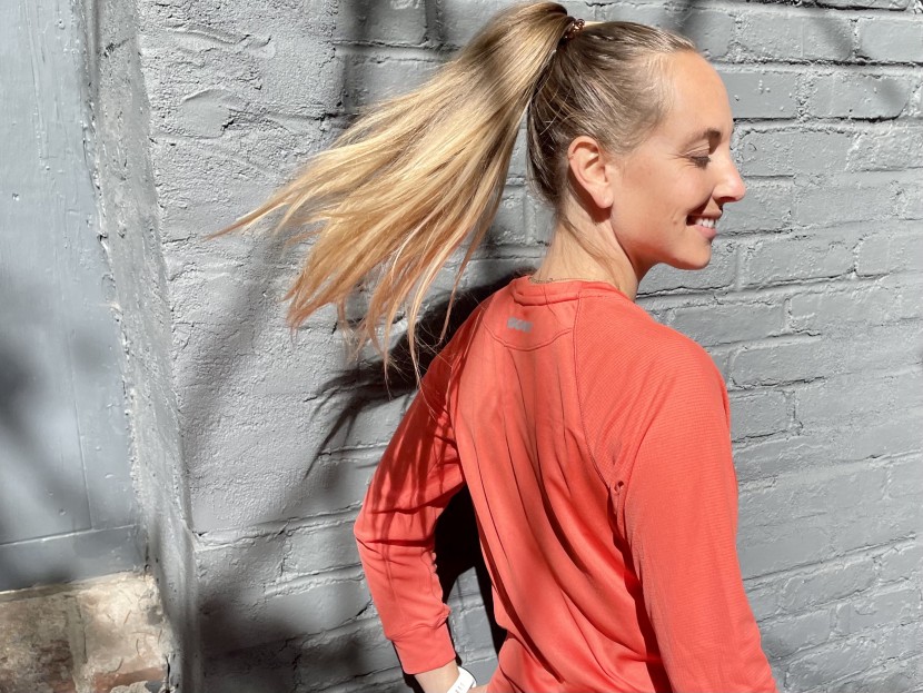 running shirt womens - the hoka performance 3/4 sleeve running shirt has great features...