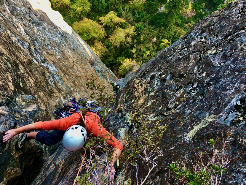 odlo kinship light crew for women - the odlo kinship light getting tested on its durability limit during...